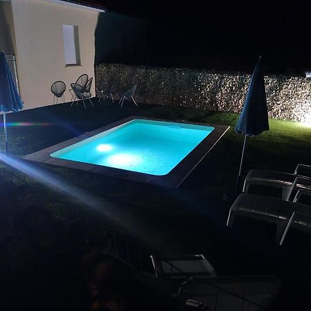 Gite D&D Avec Piscine Privative Martel Exterior photo
