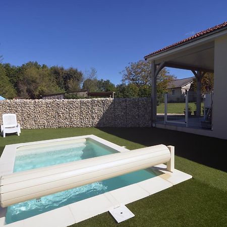 Gite D&D Avec Piscine Privative Martel Exterior photo